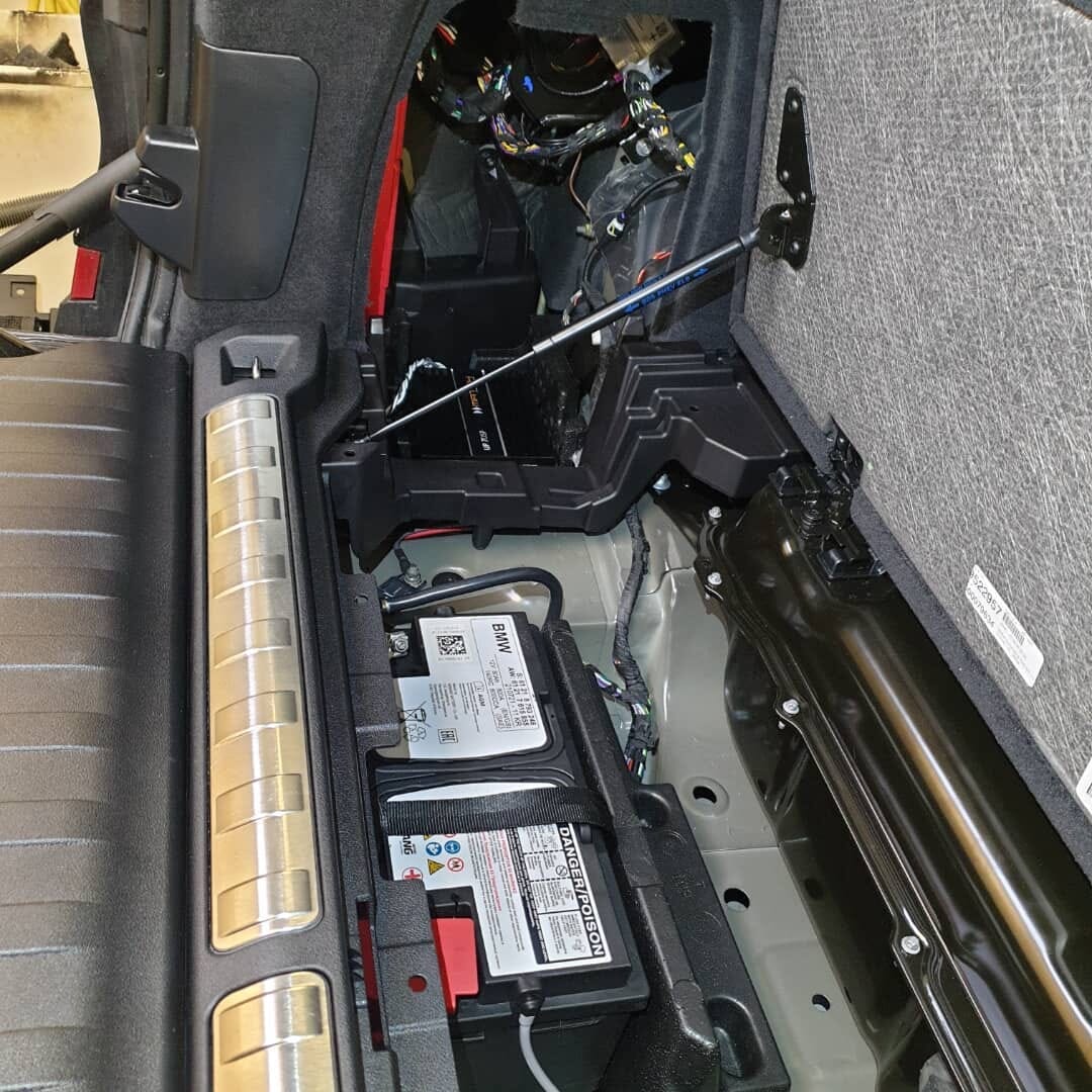 G05_amp_battery.jpg